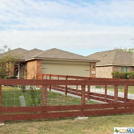 Image 2 - 1517 Windridge Drive, Lockhart, TX 78644, USA - House for sale