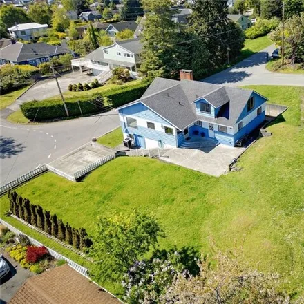 Buy this 2 bed house on 1206 Monroe Street in Port Townsend, WA 98368