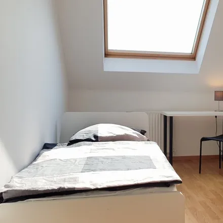 Rent this 8 bed room on Gottschalkstraße 22 in 13359 Berlin, Germany