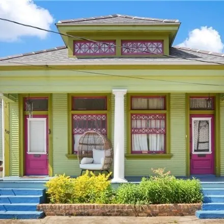 Buy this 4 bed house on 425 Seguin Street in Algiers, New Orleans