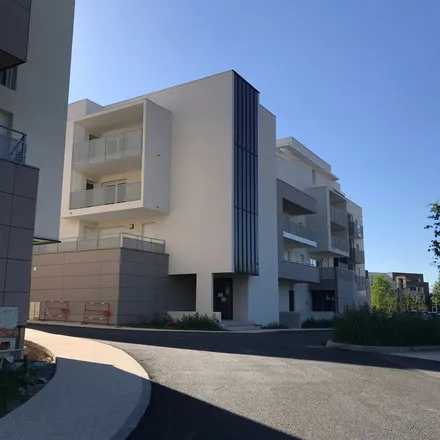 Rent this 3 bed apartment on 69 Chemin des Pépinières in 69220 Taponas, France