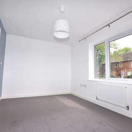 Image 2 - 11 Brodwell Grove, Nottingham, NG3 3BB, United Kingdom - Apartment for rent