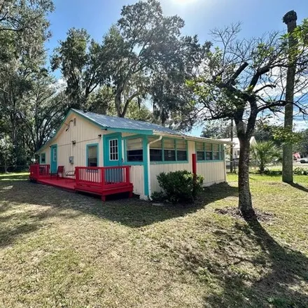 Image 1 - 301 Northeast 4th Street, Chiefland, Levy County, FL 32626, USA - House for sale