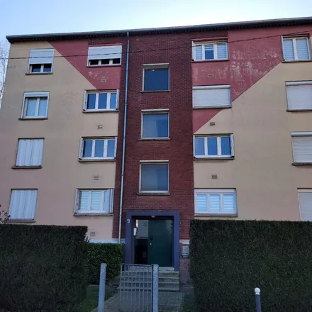 Image 4 - 45 Rue Édouard Vaillant, 62800 Liévin, France - Apartment for rent
