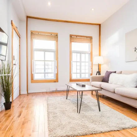 Rent this 2 bed apartment on Prince-Arthur in 3674 Avenue Coloniale, Montreal