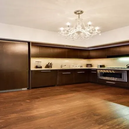 Rent this 3 bed apartment on 95 Wall Street in New York, NY 10005