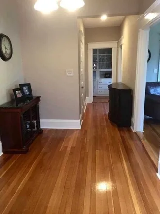 Rent this 3 bed condo on 5 in 7, 9