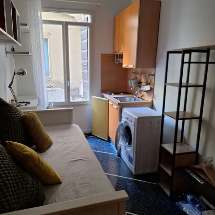 Rent this 1 bed apartment on Bar dei Osei in Piazza dei Frutti 1, 35122 Padua Province of Padua