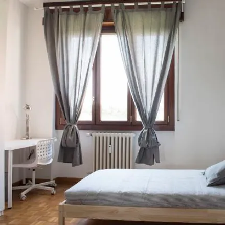 Image 1 - Via Ferruccio Parri, 20152 Milan MI, Italy - Room for rent