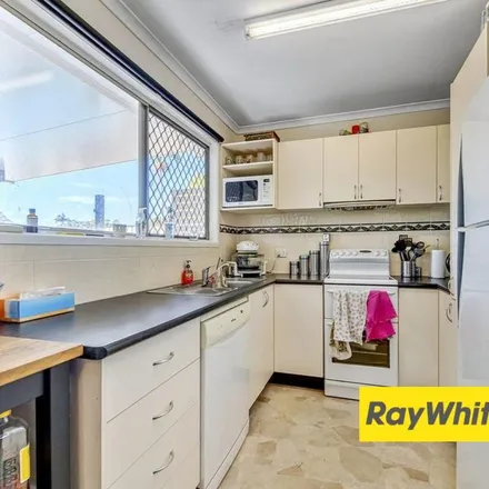 Image 9 - 103 Fourth Avenue, Marsden QLD 4132, Australia - Apartment for rent