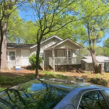 Buy this 2 bed house on 213 Loop Street in Sampson, Greenville County
