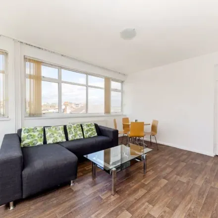 Image 3 - 41 Mackennal Street, London, NW8 7DT, United Kingdom - Apartment for rent