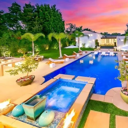Rent this 7 bed house on 703 North Maple Drive in Beverly Hills, CA 90210