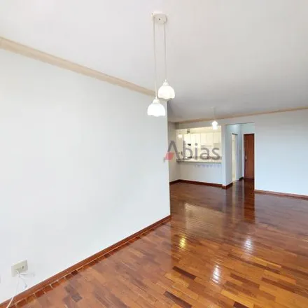 Rent this 3 bed apartment on Rua Vinte e Oito de Setembro in Vila Elisabeth, São Carlos - SP