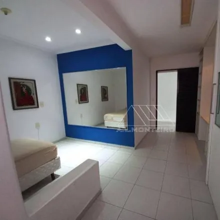 Buy this 3 bed apartment on Avenida Marechal Floriano Peixoto in Pompéia, Santos - SP