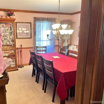 Image 8 - 6483 Santa Fe Trail, Flint Charter Township, MI 48532, USA - House for sale