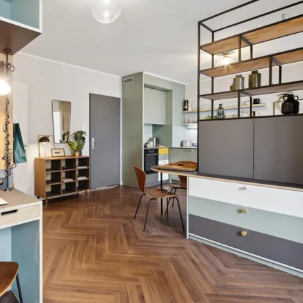 Rent this 13 bed apartment on Niemetzstraße 21 in 12055 Berlin, Germany
