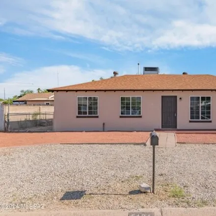 Buy this 4 bed house on 5634 East 34th Street in Tucson, AZ 85711