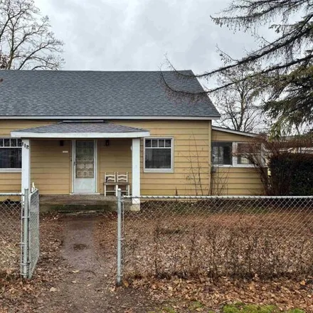 Buy this 2 bed house on 140 South H Street in Sprague, Lincoln County