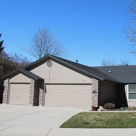 Buy this 3 bed house on 10480 West Rockwood Street in Boise, ID 83704