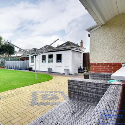 Image 4 - The Avenue, Bournemouth, Christchurch and Poole, BH9 2UP, United Kingdom - House for sale