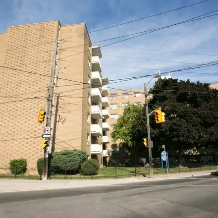 Image 3 - Collegiate Court, 481 Vaughan Road, Toronto, ON M6C 2R1, Canada - Apartment for rent