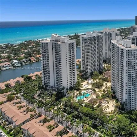 Image 4 - 21205 Yacht Club Drive, Aventura, FL 33180, USA - Condo for sale