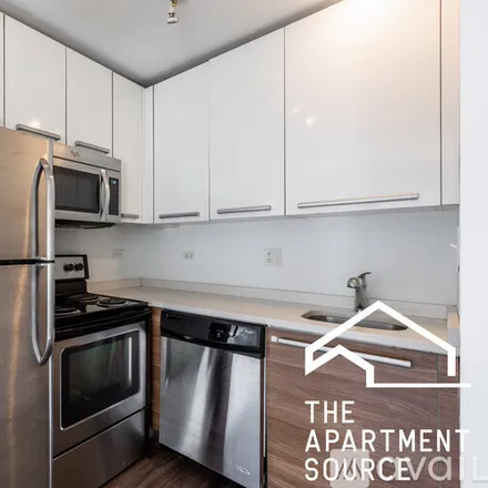 Rent this 1 bed apartment on 925 W Carmen Ave