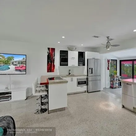 Image 7 - 689 Northeast 27th Drive, Wilton Manors, FL 33334, USA - House for sale