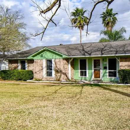 Buy this 3 bed house on 667 Elsbeth Road in Channelview, TX 77530