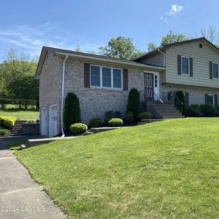 Buy this 3 bed house on 122 Oak Street in Middlecreek Township, PA 17842