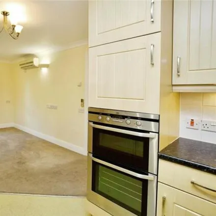 Image 5 - Acorn House, 35 Hill Lane, Bedford Place, Southampton, SO15 5WE, United Kingdom - Apartment for sale