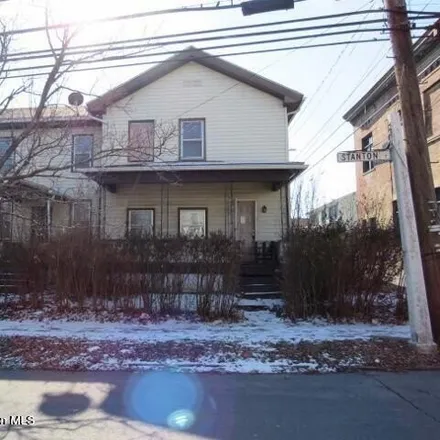 Image 1 - Engine No. 3, Lloyds Lane, Wilkes-Barre, PA 18702, USA - House for sale