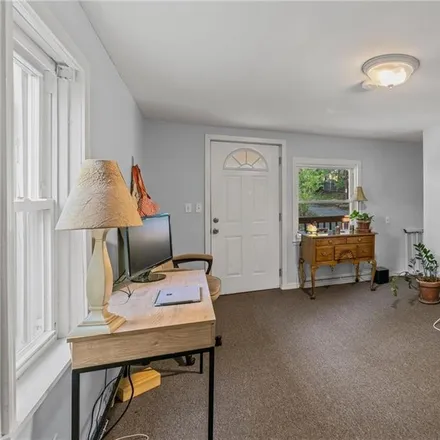 Image 2 - 61 Frankfort Street, Providence, RI 02910, USA - Apartment for sale