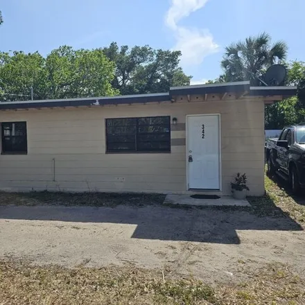 Buy this 2 bed house on 342 North Charles Street in Daytona Beach, FL 32114