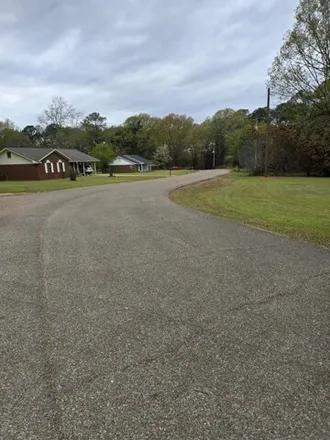 Image 2 - 193 East Plum Street, Eastwood Hills, Lowndes County, MS 39702, USA - House for sale