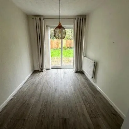 Image 4 - The Cobbles, Knowsley, L26 7AR, United Kingdom - House for rent