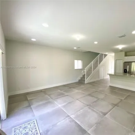 Image 5 - 5890 Lincoln Street, Hollywood, FL 33021, USA - Townhouse for rent