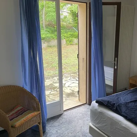 Rent this 3 bed house on Trans en Provence in Avenue de la Gare, 83720 Trans-en-Provence