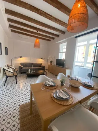 Rent this 5 bed apartment on Parla in Avinguda de Roma, 112