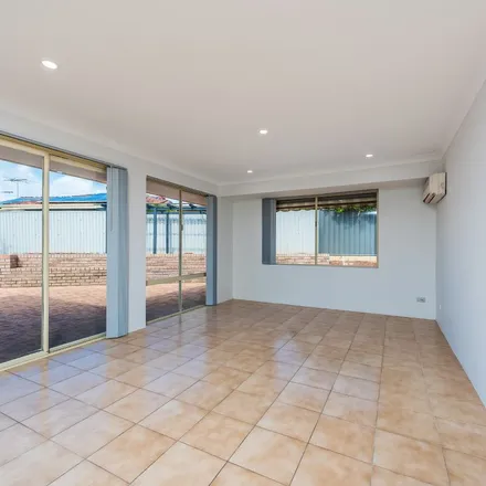 Image 2 - Unnamed WA46926 5(1)(h) Reserve, Duffy Terrace, Woodvale WA 6026, Australia - Apartment for rent