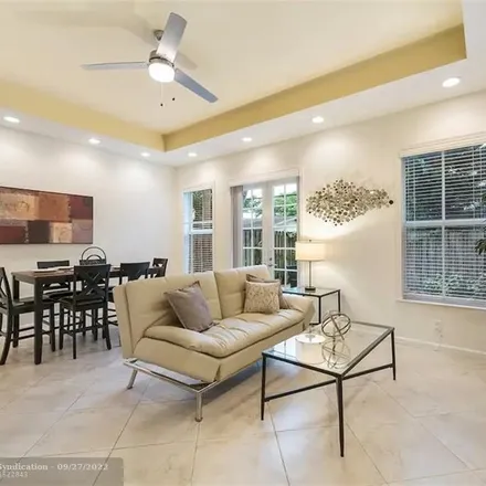 Image 3 - 505 Southwest 18th Avenue, Fort Lauderdale, FL 33312, USA - Townhouse for rent