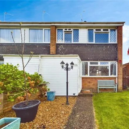 Buy this 2 bed house on Bromley Walk in Reading, RG30 4LR
