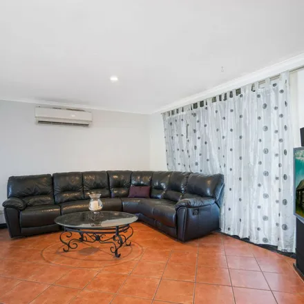 Image 4 - Alexander Drive, Highland Park QLD, Australia - Apartment for rent