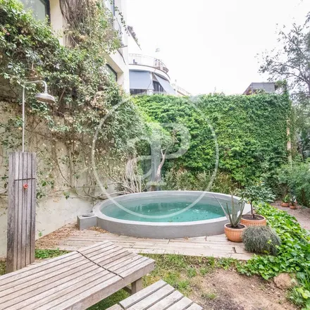 Rent this 7 bed apartment on Mateo Arquitectura in Carrer Teodor Roviralta, 39