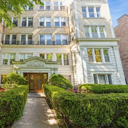 Buy this 4 bed condo on 1234-1236 East Madison Park in Chicago, IL 60615