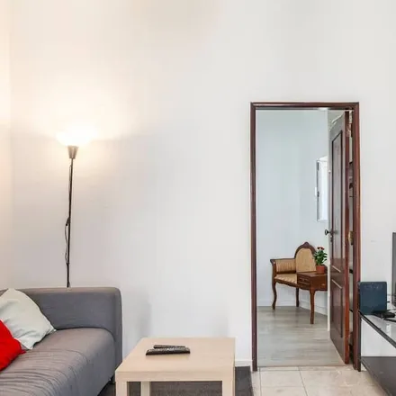 Rent this 2 bed apartment on Doce Lindo in Rua Marquês de Fronteira 167, 1070-036 Lisbon