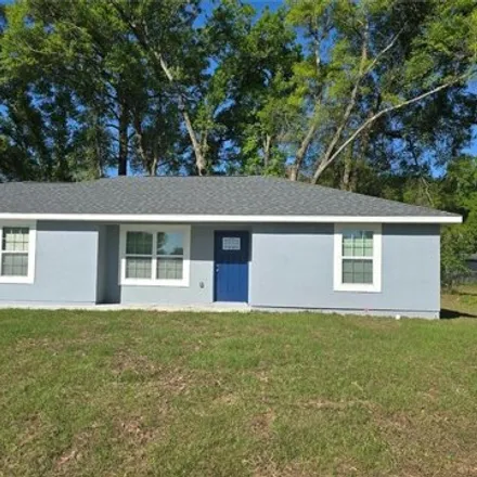 Rent this 3 bed house on 13682 Southeast 45th Court in Marion County, FL 34491