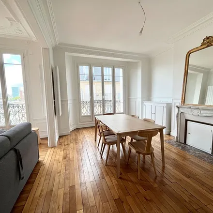 Rent this 2 bed apartment on Pont de Neuilly in 92200 Neuilly-sur-Seine, France