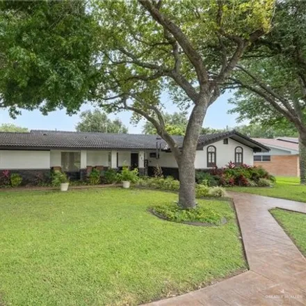 Buy this 5 bed house on 863 East Ithica Avenue in McAllen, TX 78501